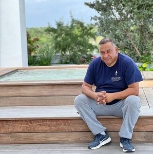 Meet your Posher, Gerardo